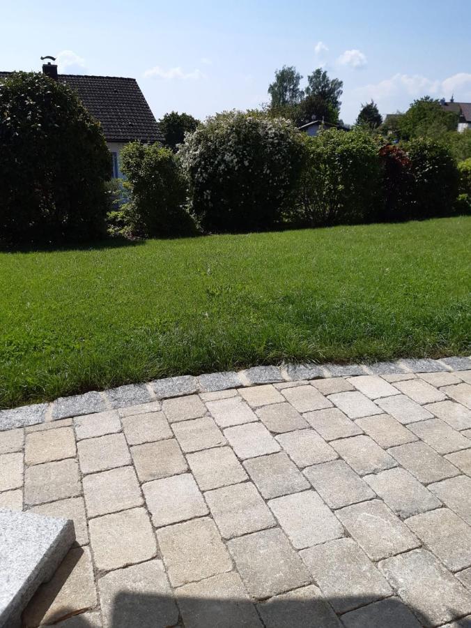 Stilvolles Apartment Romantic Neukirchen vorm Wald Exterior foto